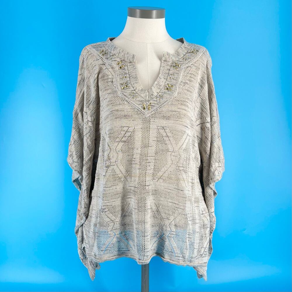 White House Black Market Butterfly Sleeve Poncho Style Knit Top Women’s Large